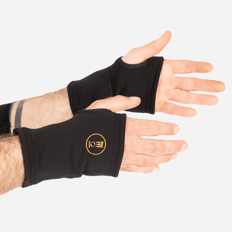 Fourth Element Xerotherm Wrist Warmer